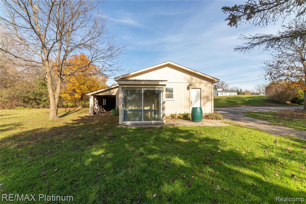 18819 Ridge Road Northville, MI 48167 - Photo 61 of 83