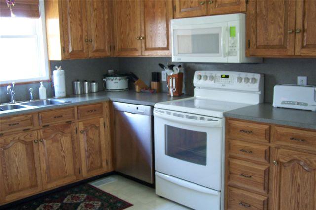 4495 Saunders Road Vinton, VA 24179 - Photo 2 of 11 Kitchen