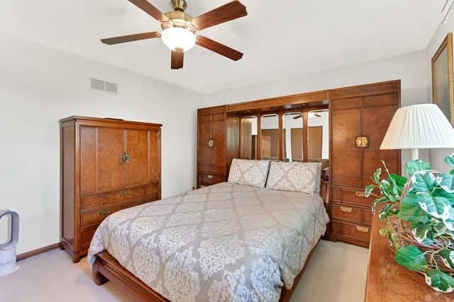 $376,000 | 433 Wheatfield Road, Matteson, IL 60443