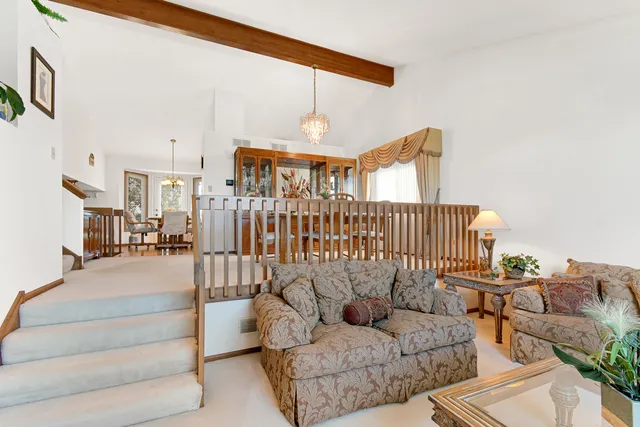 $376,000 | 433 Wheatfield Road, Matteson, IL 60443