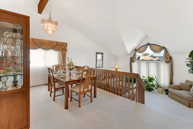 $376,000 | 433 Wheatfield Road, Matteson, IL 60443