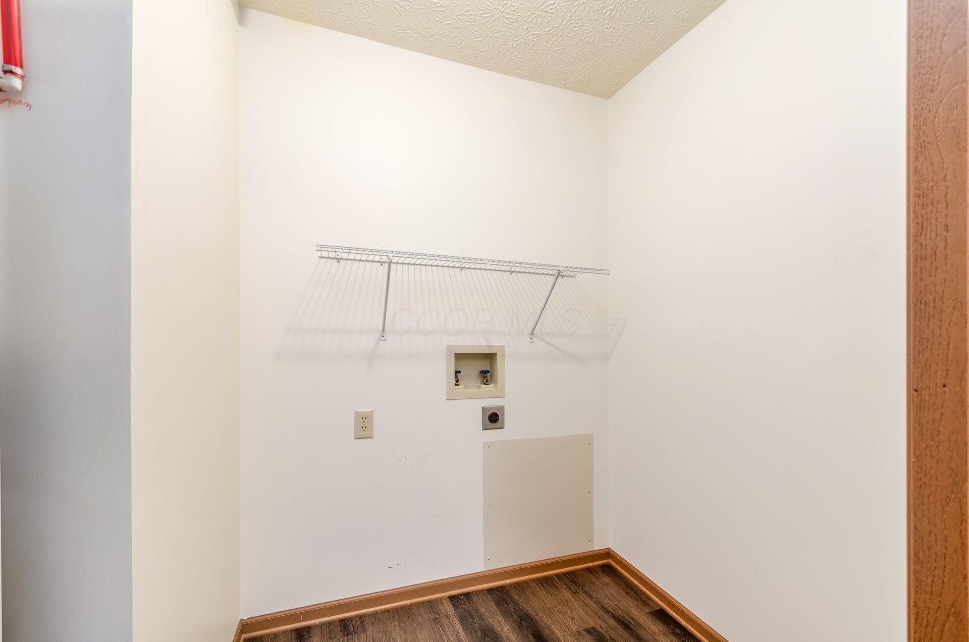 3941 Karl Road, Unit 321 Columbus, OH 43224 - Photo 8 of 26 Conveniently located off of Kitchen