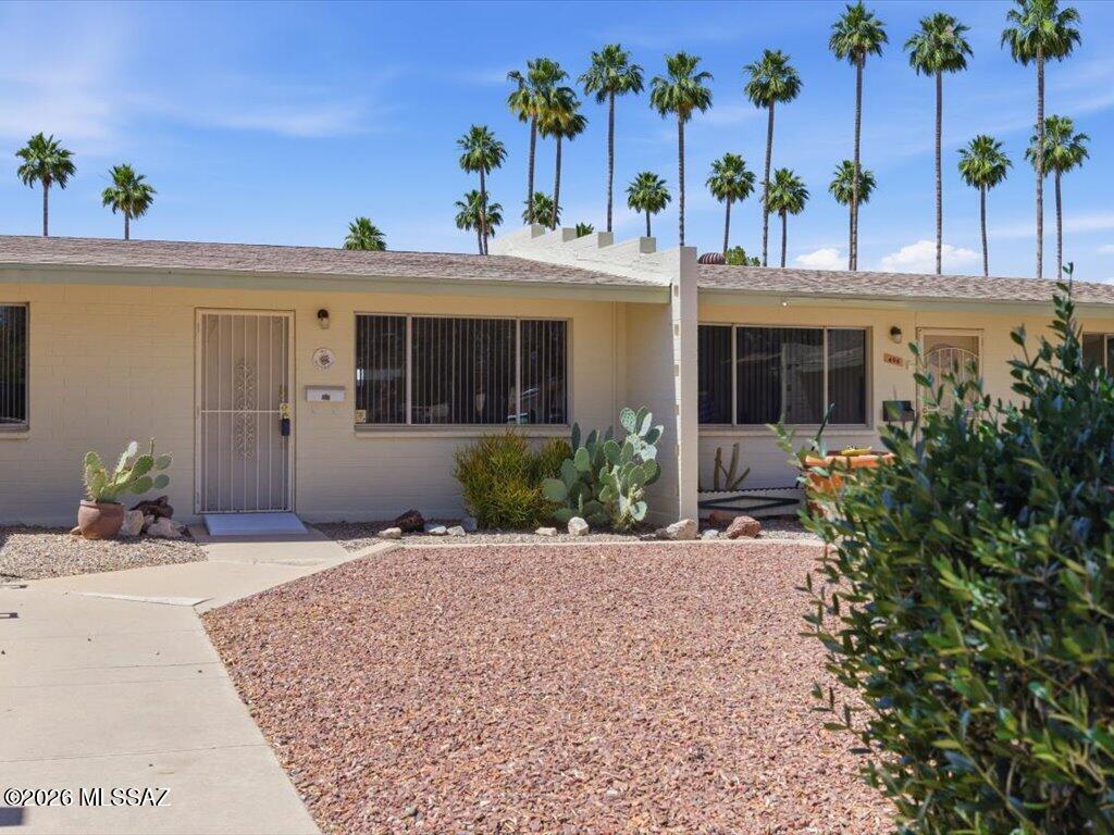 492 North Silverbell Road Tucson, AZ 85745 - Photo 5 of 33