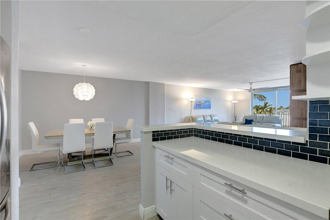 1000 Spanish River Road, Unit 4B Boca Raton, FL 33432 - Photo 12 of 35 Photo 12