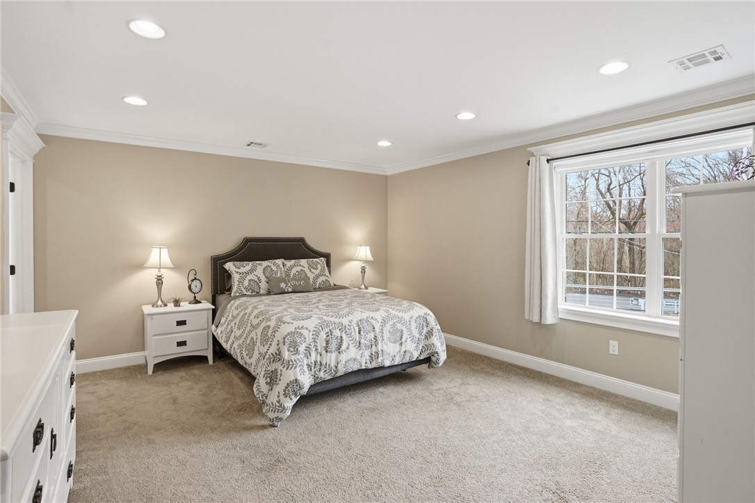 20 Grove Road Cumberland, RI 02864 - Photo 19 of 49