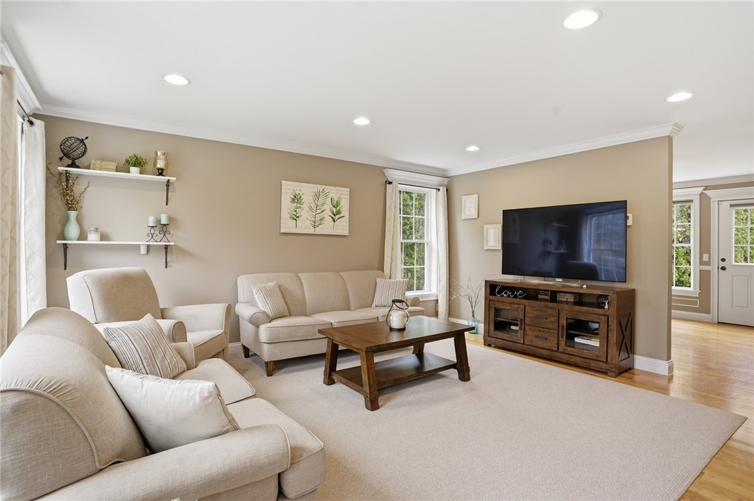 20 Grove Road Cumberland, RI 02864 - Photo 7 of 49