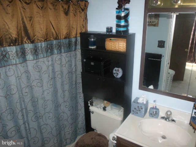 6450 Greenfield Road, Unit 305 Elkridge, MD 21075 - Photo 9 of 19 Bath Master