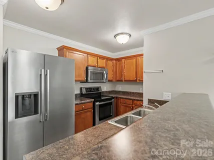 $325,000 | 5529 Idlewild Road North, Charlotte, NC 28227