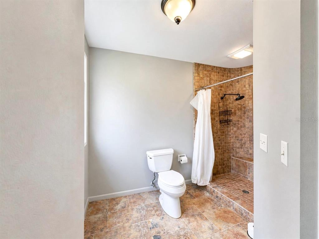 356 Peppertree Road Venice, FL 34293 - Photo 38 of 58