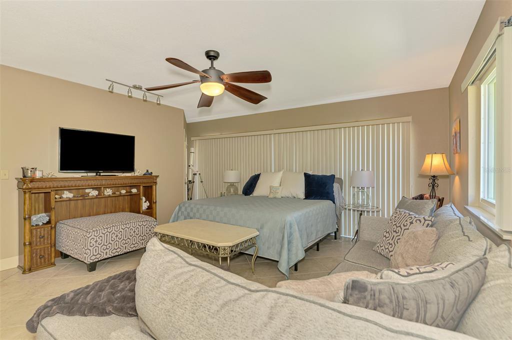 1585 Poinciana Road Venice, FL 34293 - Photo 45 of 65 Gallery Image 45