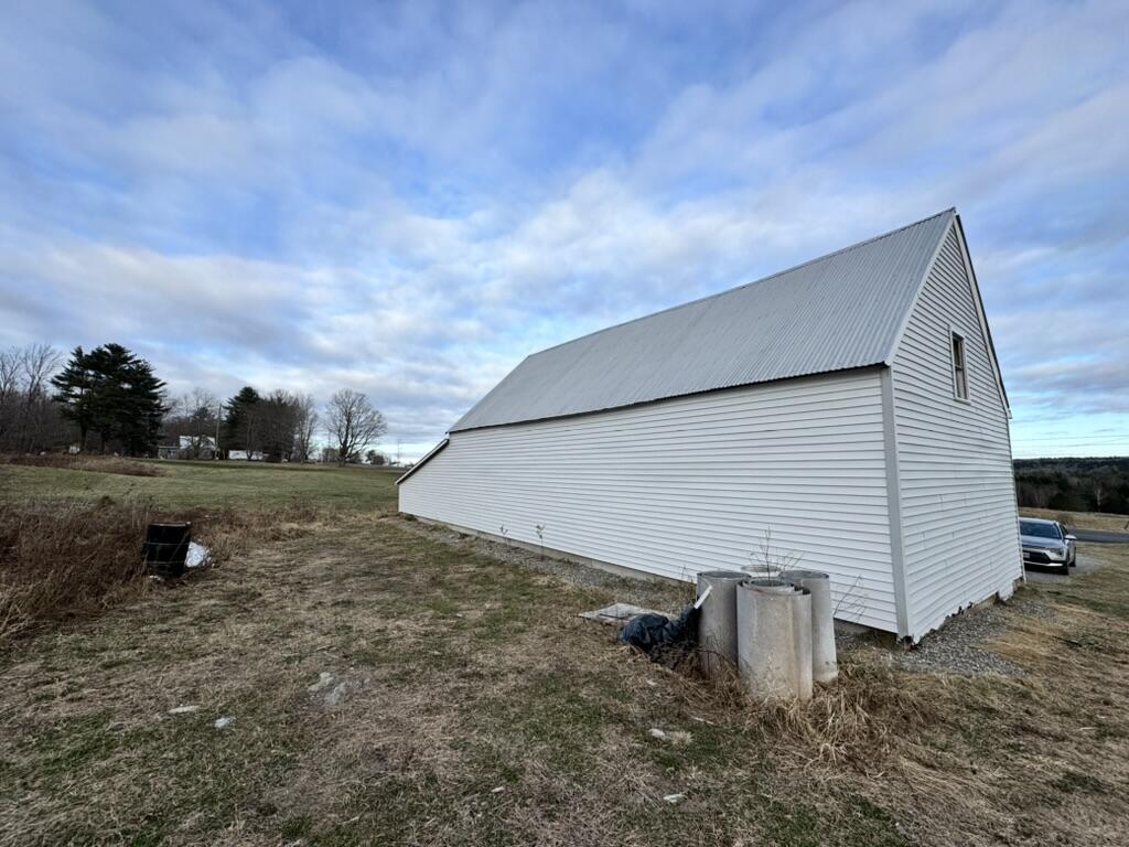 559 Hussey Road Albion, ME 04910 - Photo 12 of 42 B626E573-F3A7-4318-8DBB-66B407D80336_1_1