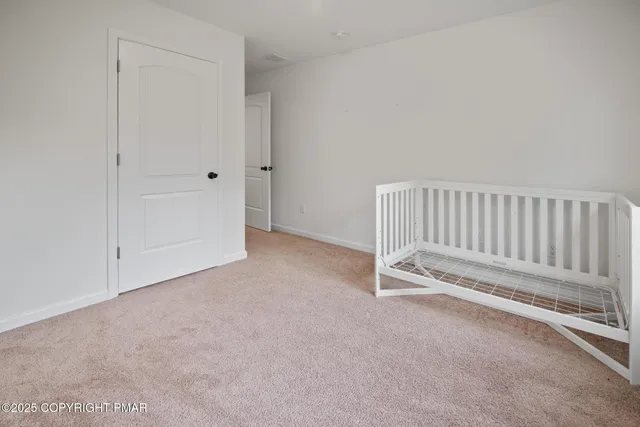 a view of a livingroom with entryway