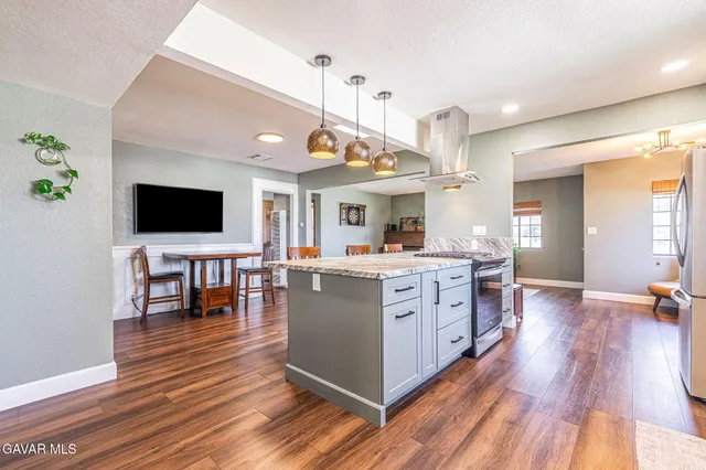 $549,900 | 41620 55th Street West, Lancaster, CA 93536