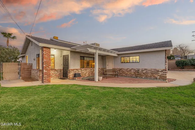 $549,900 | 41620 55th Street West, Lancaster, CA 93536