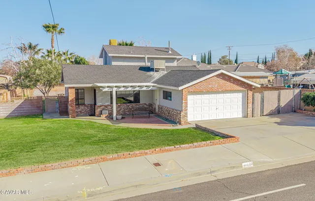 $549,900 | 41620 55th Street West, Lancaster, CA 93536