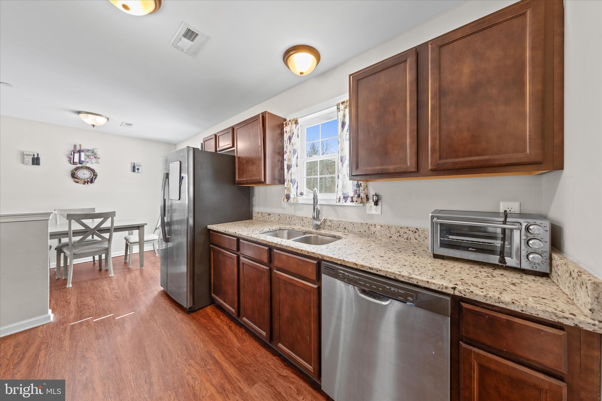 9019 Stage Road Delmar, MD 21875 - Photo 13 of 27 Kitchen/Dining Area