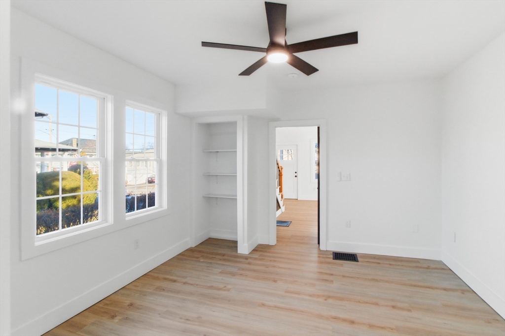 173 Kingsley Road Hull, MA 02045 - Photo 15 of 42