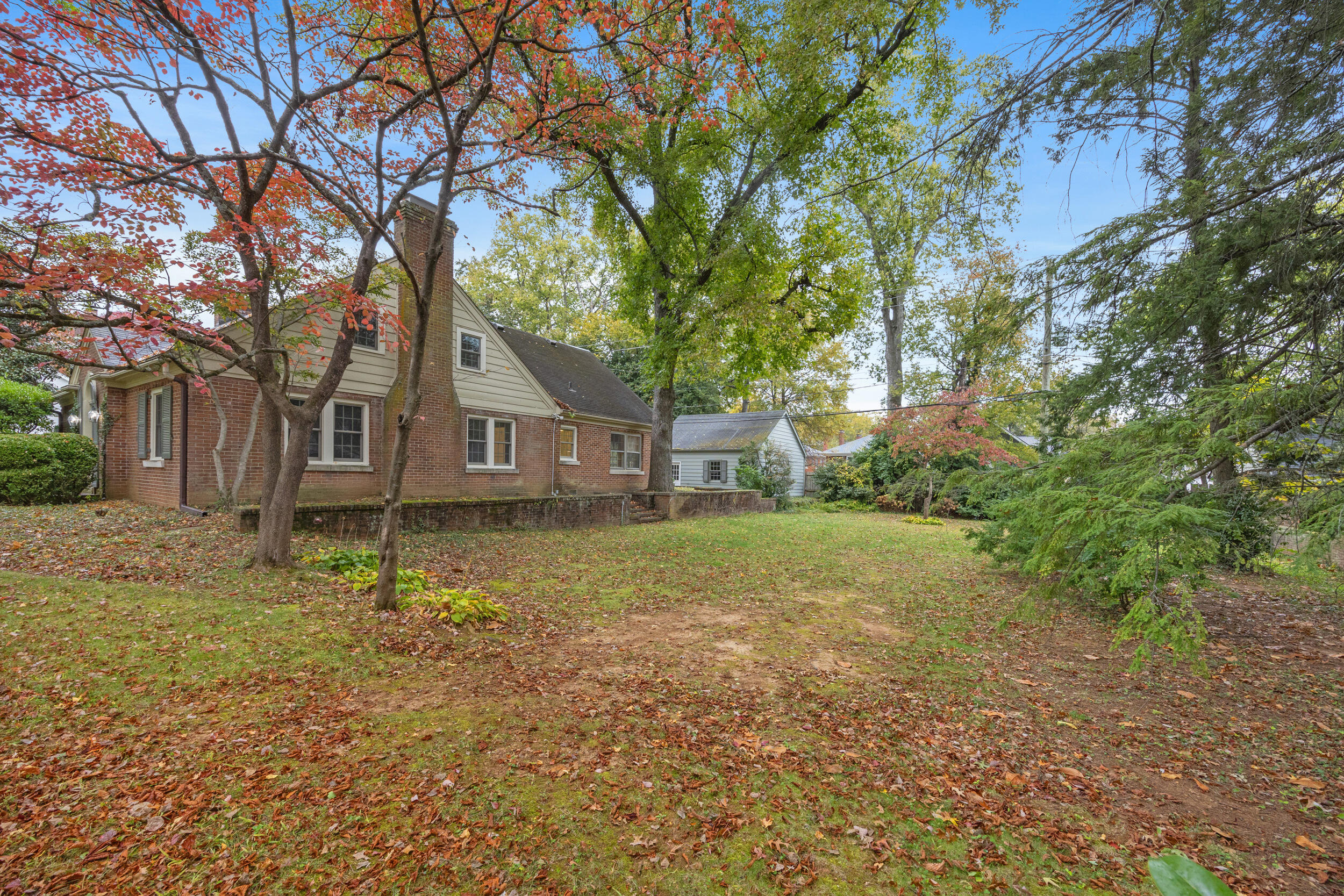 215 Chenault Road Lexington, KY 40502 - Photo 45 of 52 5_img_9263