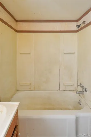 $10,000 | 313 North 7th Street, Belleville, IL 62220