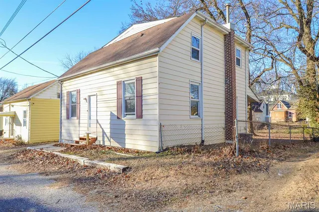 $10,000 | 313 North 7th Street, Belleville, IL 62220