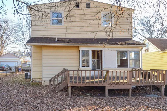 $10,000 | 313 North 7th Street, Belleville, IL 62220