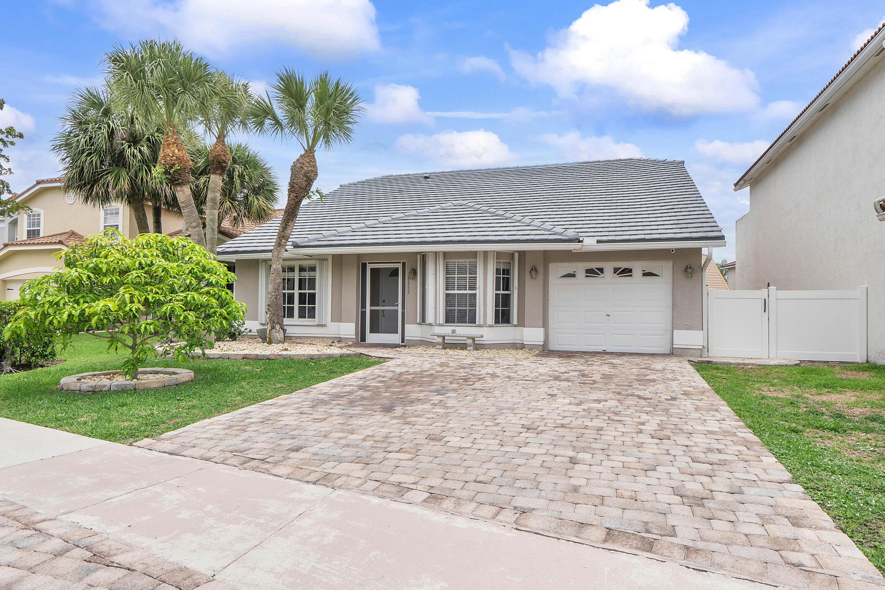 18242 Blue Lake Way Boca Raton, FL 33498 - Photo 41 of 59 18242 Blue Lake Way_017