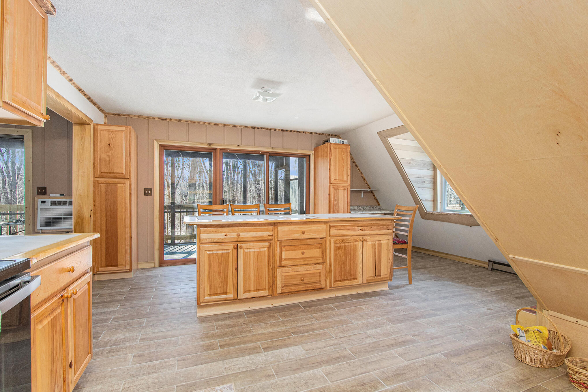7133 Johnson Road Coloma, MI 49038 - Photo 15 of 49 Kitchen/Dining
