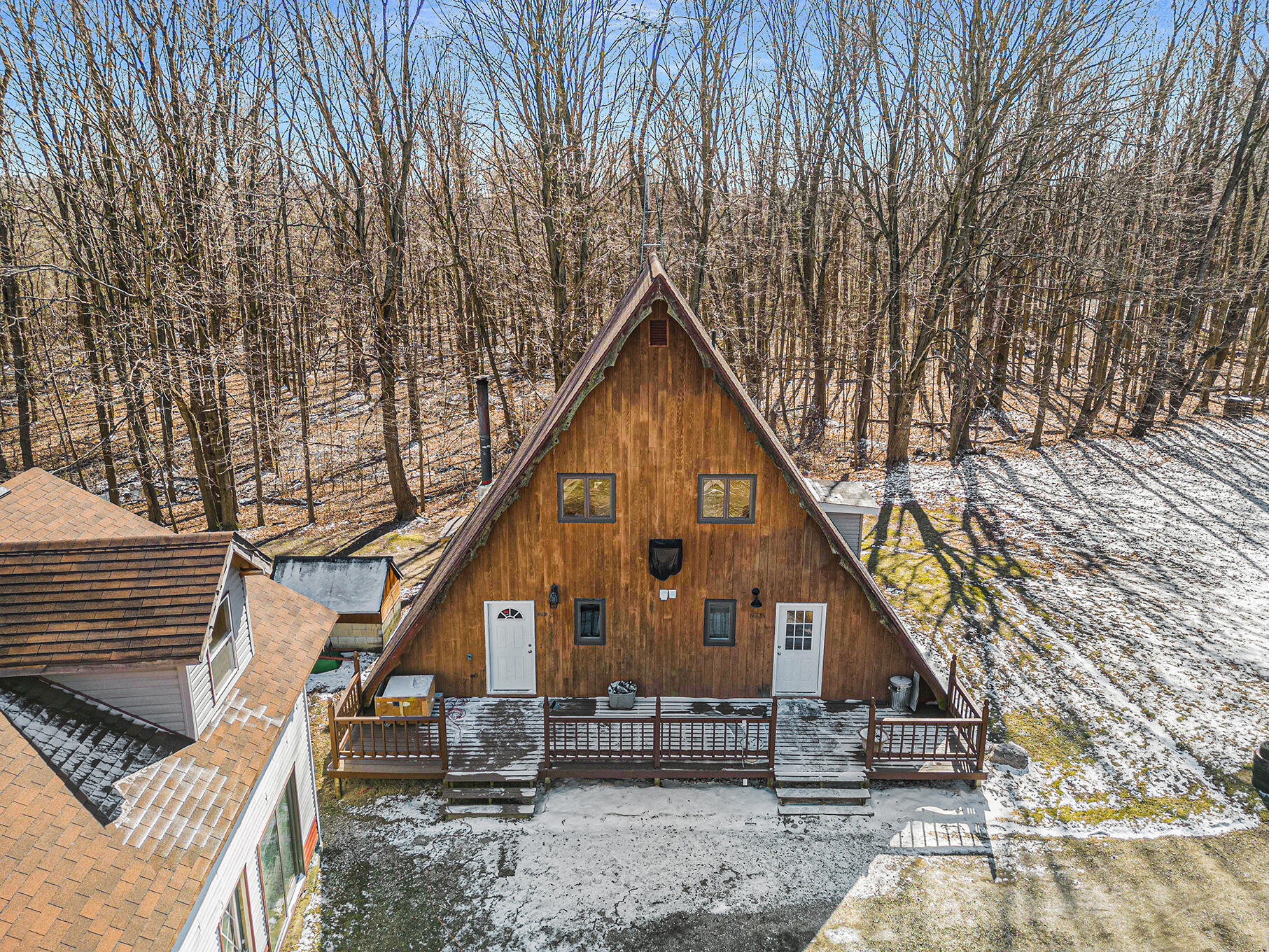 7133 Johnson Road Coloma, MI 49038 - Photo 2 of 49 Front