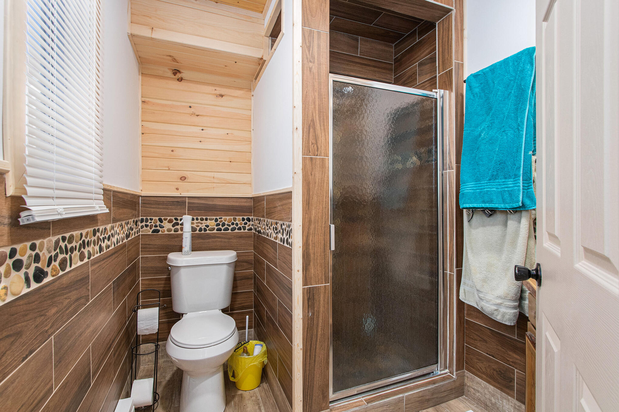 7133 Johnson Road Coloma, MI 49038 - Photo 22 of 49 Full Bathroom