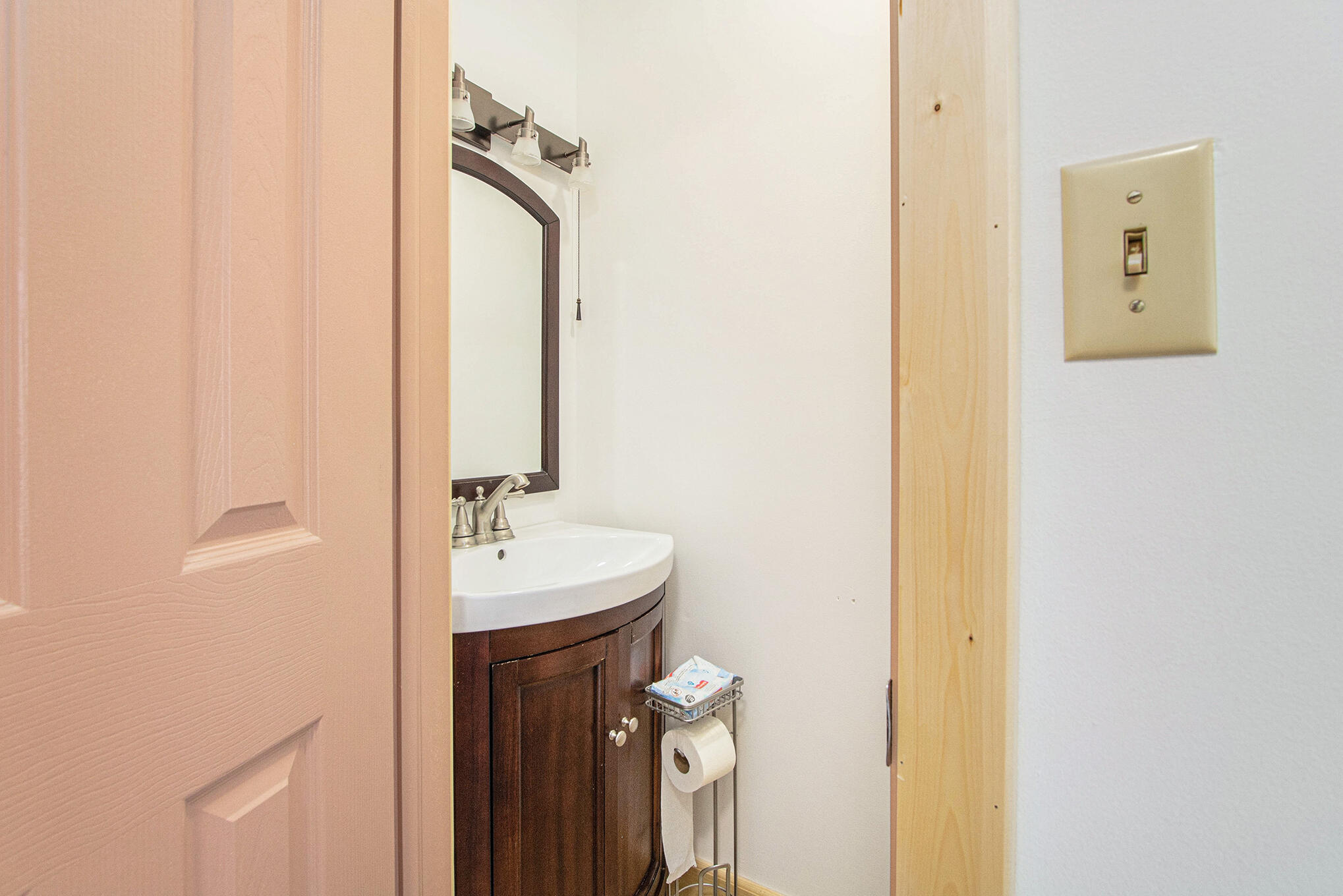 7133 Johnson Road Coloma, MI 49038 - Photo 25 of 49 Upper Half Bath 1