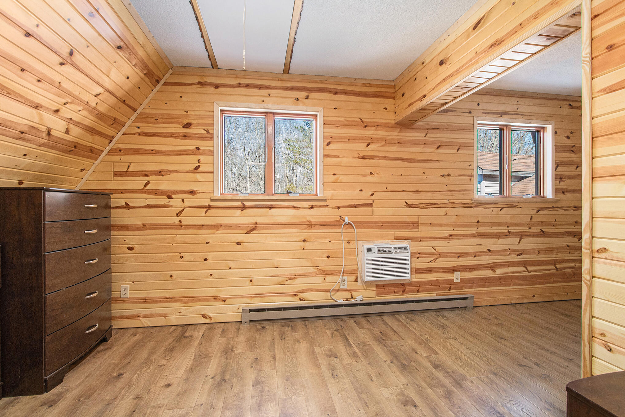 7133 Johnson Road Coloma, MI 49038 - Photo 30 of 49 Bedroom 2
