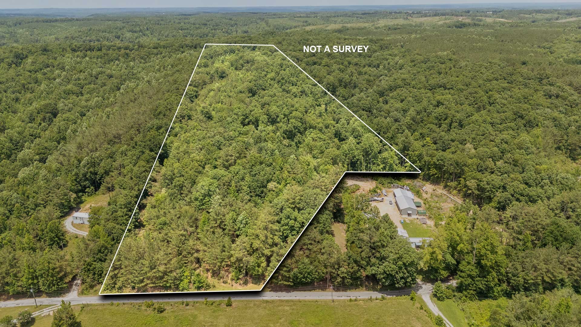 912 Simmons Branch Road Waynesboro, TN 38485 - Photo 1 of 21