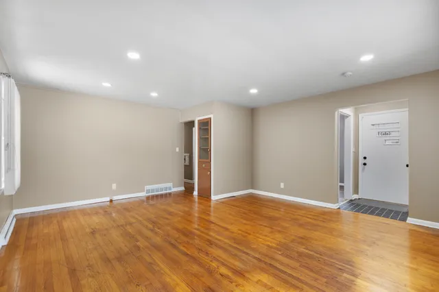 $260,000 | 4306 North 72nd Street, Milwaukee, WI 53216