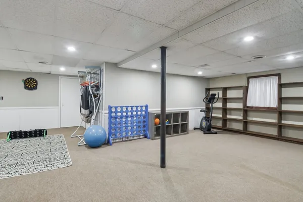 $425,000 | 693 Exmoor Terrace, Crystal Lake, IL 60014