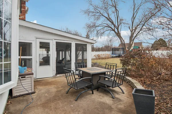 $425,000 | 693 Exmoor Terrace, Crystal Lake, IL 60014