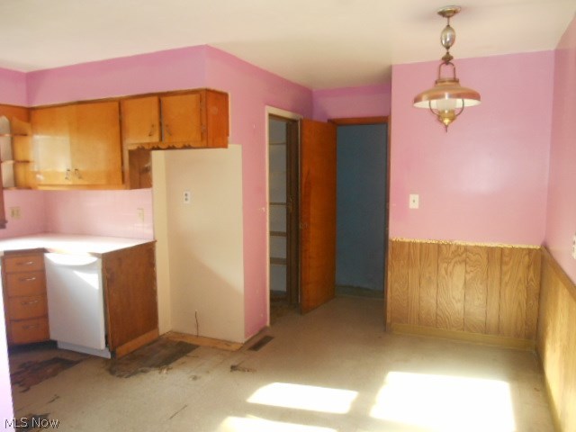 381 Lansing Road Akron, OH 44312 - Photo 4 of 14 Gallery Image 4