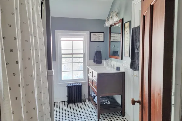 $299,900 | 181 Lewis Street, Geneva City, NY 14456