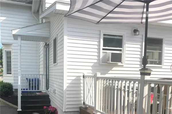 $299,900 | 181 Lewis Street, Geneva City, NY 14456