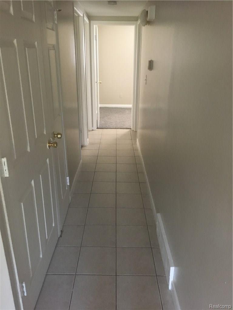 389 West Kennett Road Pontiac, MI 48340 - Photo 10 of 23 IMG_8438.JPG