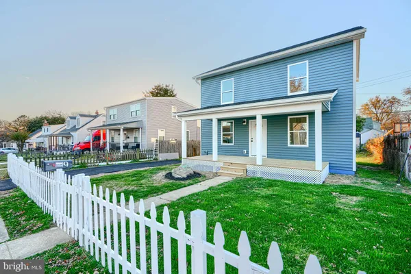 $399,999 | 9 Avenal Road, Baltimore, MD 21221