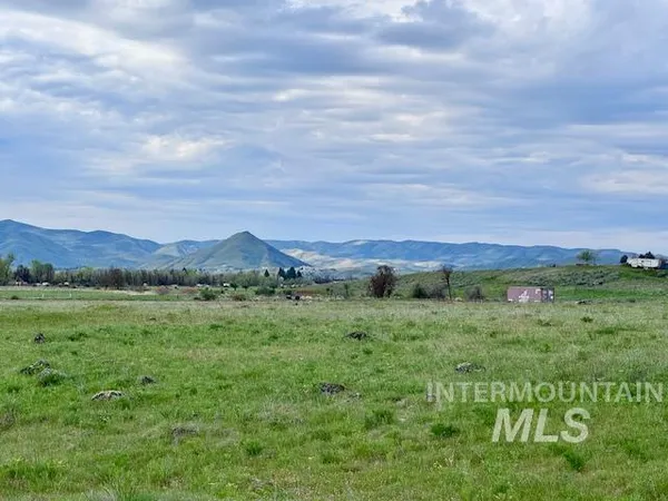 $237,000 | 9915 Brownlee Liberty Road, Sweet, ID 83670
