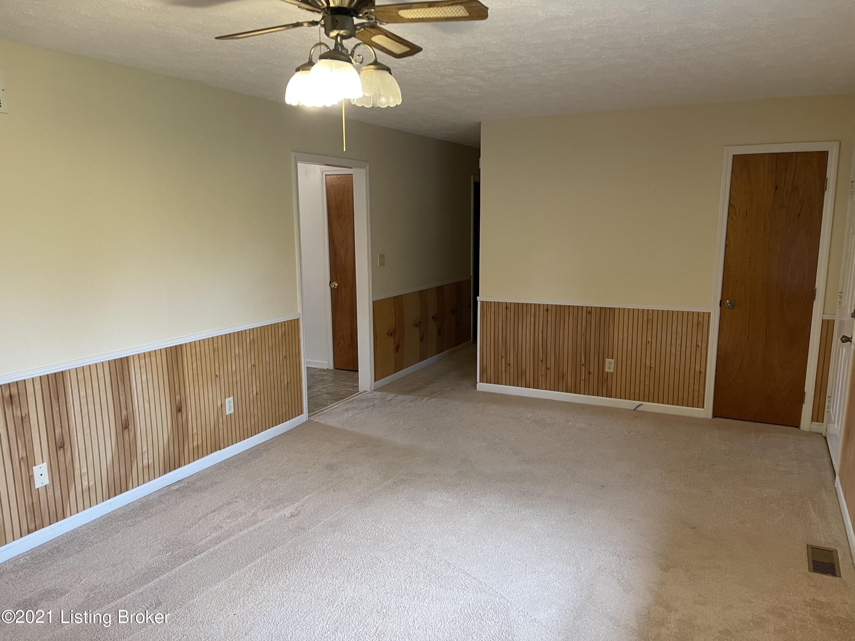1360 Tracy Road Lawrenceburg, KY 40342 - Photo 5 of 22 7