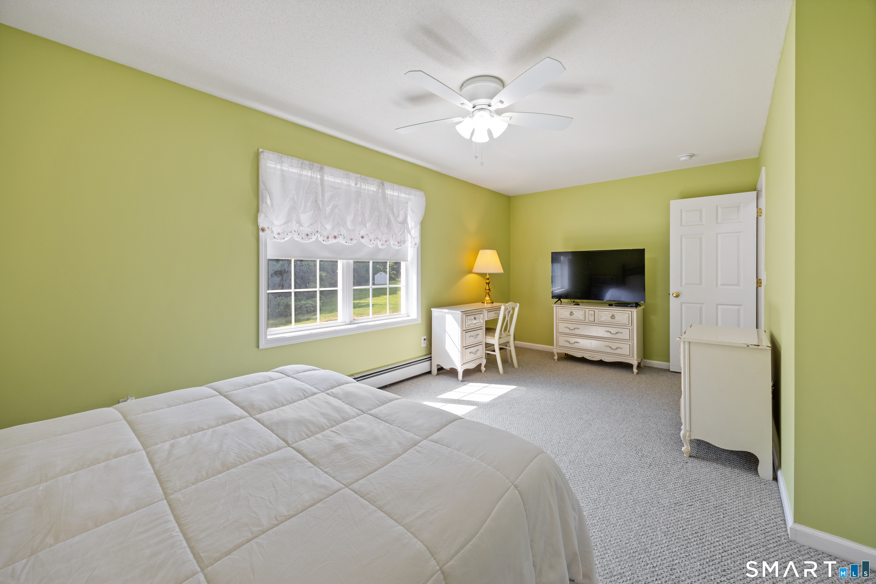 39 Old Farm Road Plymouth, CT 06786 - Photo 28 of 38