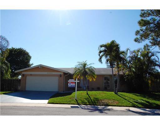 3201 Northwest 28th Avenue Boca Raton, FL 33434 - Photo 1 of 16 Primary Photo