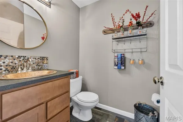 $289,000 | 3116 Autumn Shores Drive, Maryland Heights, MO 63043