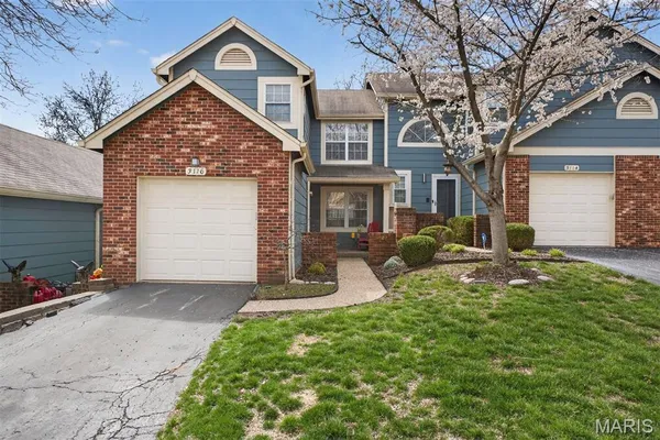 $289,000 | 3116 Autumn Shores Drive, Maryland Heights, MO 63043