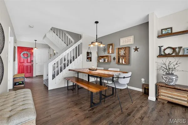 $289,000 | 3116 Autumn Shores Drive, Maryland Heights, MO 63043