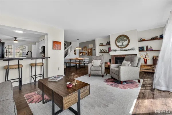 $289,000 | 3116 Autumn Shores Drive, Maryland Heights, MO 63043