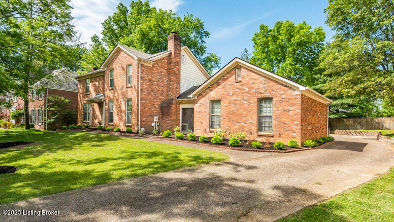 5804 Timber Ridge Drive Prospect, KY 40059 - Photo 3 of 28 DSC_9466
