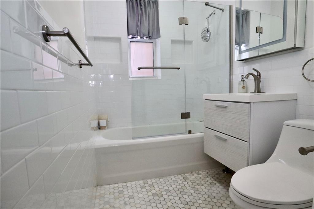 8701 Shore Road, Unit 234 Brooklyn, NY 11209 - Photo 11 of 28 Gallery Image 11